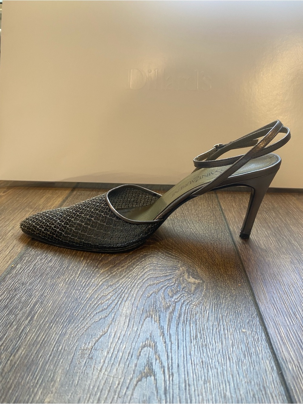 VINTAGE Yves Saint Laurent Silver Luxor Slingback Pumps 6.5 M